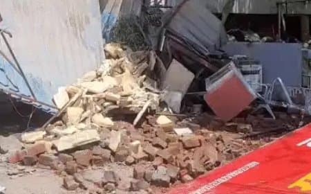 भोपाल: एम्स के सामने निर्माणाधीन बिल्डिंग का गिरा छज्जा, आठ लहूलुहान