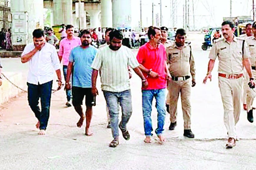 पुलिस पर हमला करने वाले चार आरोपी गिरफ्तार, बर्खास्त पटवारी भी शामिल