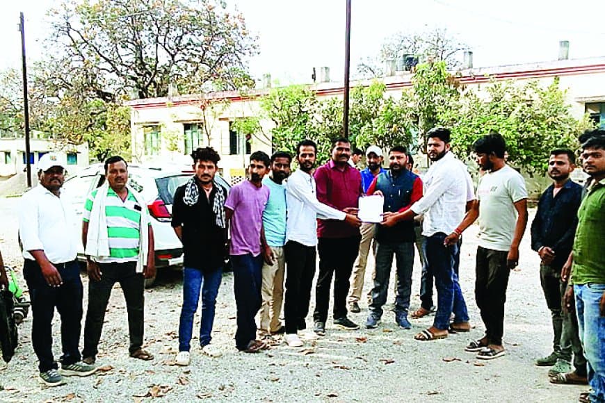 तारीख पर तारीख, सतना-सेमरिया सड़क जर्जर, अब जल सत्याग्रह की चेतावनी