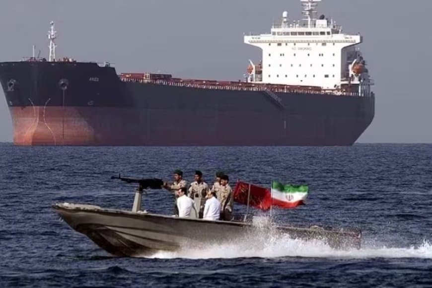 अच्छी खबर... ईरान ने भारत-चीन समेत पांच मित्र देशों के लिए खोला होर्मुज