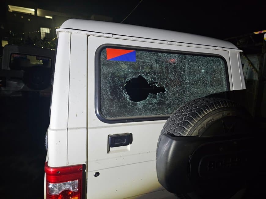 बिहार: पुलिस-ग्रामीणों में झड़प, एक बुजुर्ग की मौत, चार जवान घायल