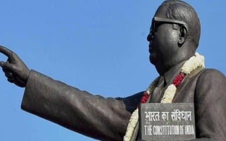 136वीं जयंती: राष्ट्रपति, प्रधानमंत्री समेत अन्य हस्तियों ने संविधान निर्माता आंबेडकर को किया नमन