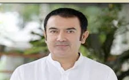 बुंदेलखंड से पलायन रोकन शिक्षा और पर्यटन काे बनाएंगे हथियार