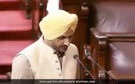 हरभजन सिंह ने छोड़ी AAP, 5 राज्यसभा सांसदों के साथ बीजेपी में शामिल; जानें क्या बचेगी सदस्यता?