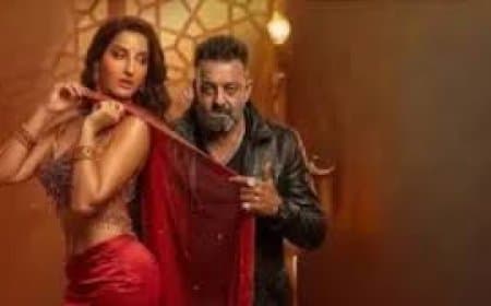 संजय दत्त ने 'सरके चुनरी तेरी' गाने पर मांगी माफी, राष्ट्रीय महिला आयोग (NCW) के सामने हुए पेश