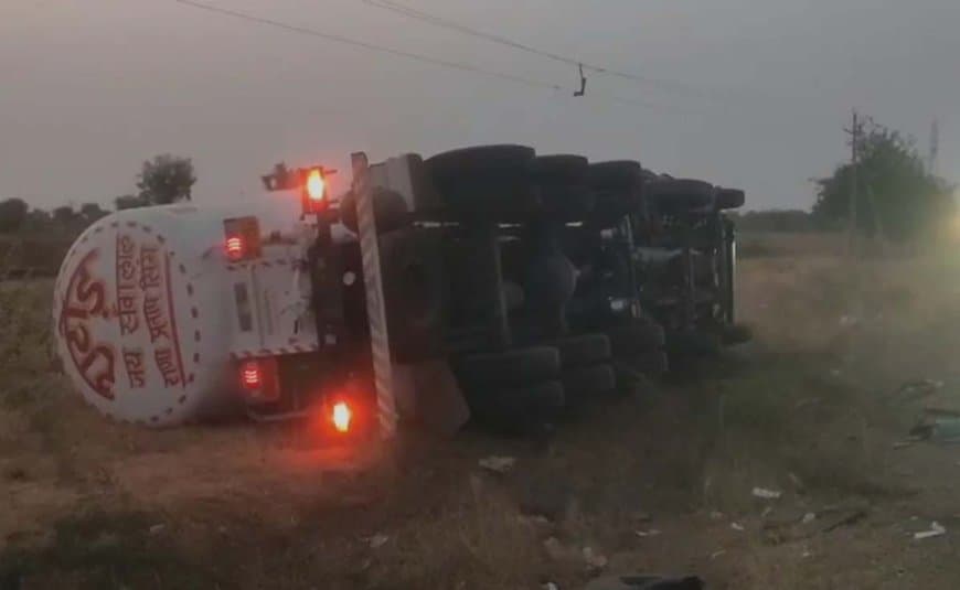 आंध्र प्रदेश: बोलेरो और लॉरी की भिड़ंत... कर्नाटक के आठ लोगों की मौत