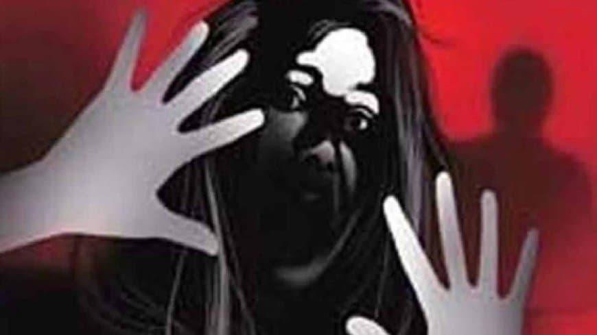 दिल्ली में दरिंदगी: आईआरएस अफसर की बेटी का रेप फिर निर्मम हत्या... सीसीटीवी फुटेज में दिखा हत्यारा