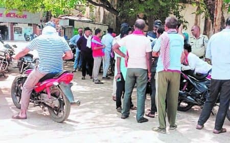 दहेज विवाद में दामाद बना हैवान, सास की बैट से हत्या, आरोपी फरार