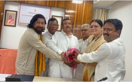 बंगाल: पहली ही कैबिनेट बैठक में शुभेंदु ने लगाया ‘छक्का’