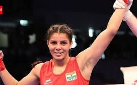 साक्षी चौधरी ने वर्ल्ड चैंपियन मीनाक्षी हुड्डा को हराया, CWG और एशियन गेम्स के लिए किया क्वालिफाई