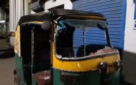 बंगाल: लाउडस्पीकर की आवाज कम करने के निर्देश के बाद बवाल... पुलिस चौकी में तोड़फोड़-पथराव