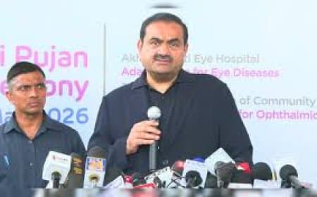बिहार में अदाणी ग्रुप इन्फ्रास्ट्रक्चर पर 50 से 60 हजार करोड़ रुपये निवेश करेंगे, गौतम अदाणी का एलान