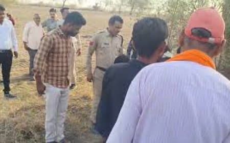 कुरवाई में मजदूरों से भरी ट्रैक्टर-ट्रॉली पलटी, किसान और बुजुर्ग मजदूर की मौत; बच्चों समेत 20 घायल
