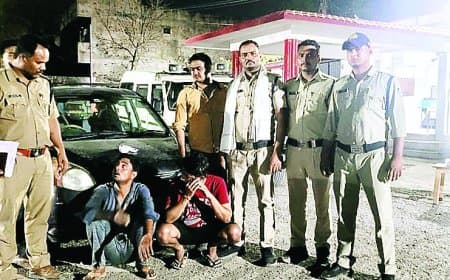 ऑपरेशन प्रहार में बड़ी सफलता, स्मैक सप्लाई करने वाले दो तस्कर गिरफ्तार
