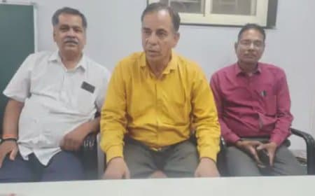 Indore Lokayukta Police Trap: इंदौर में 10 हजार की रिश्वत लेते सरकारी स्कूल का प्राचार्य गिरफ्तार