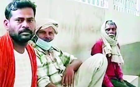 मासूम ने पिता पर लगाया आरोप, कहा.. चिमटा से पीटकर पैर से गला दबाया
