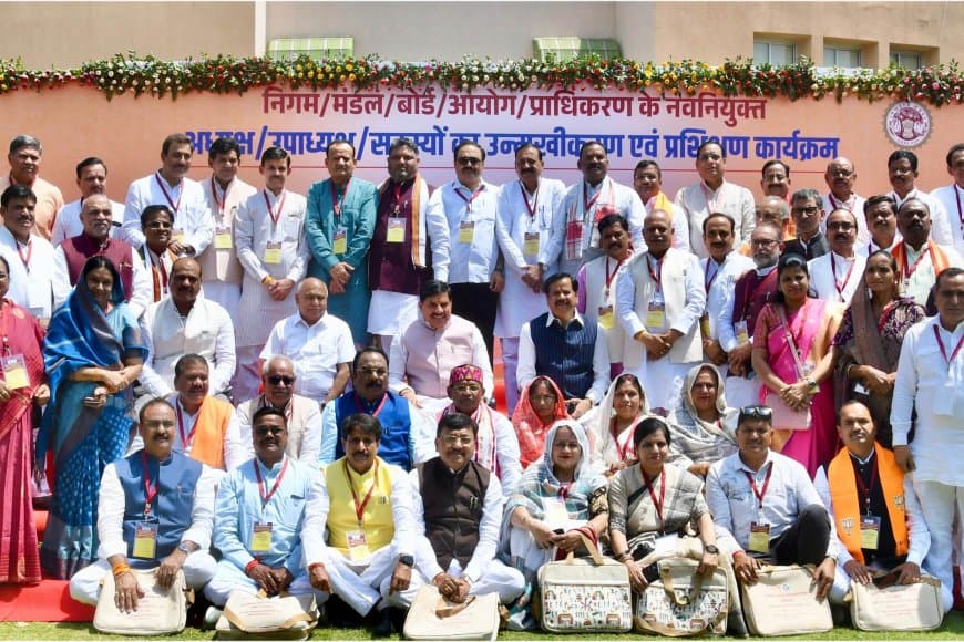 मध्यप्रदेश: सीएम की दो टूक- जनता ने हमें काम के लिए चुना है! कुर्सी का अहम और अकड़ नहीं दिखनी चाहिए  