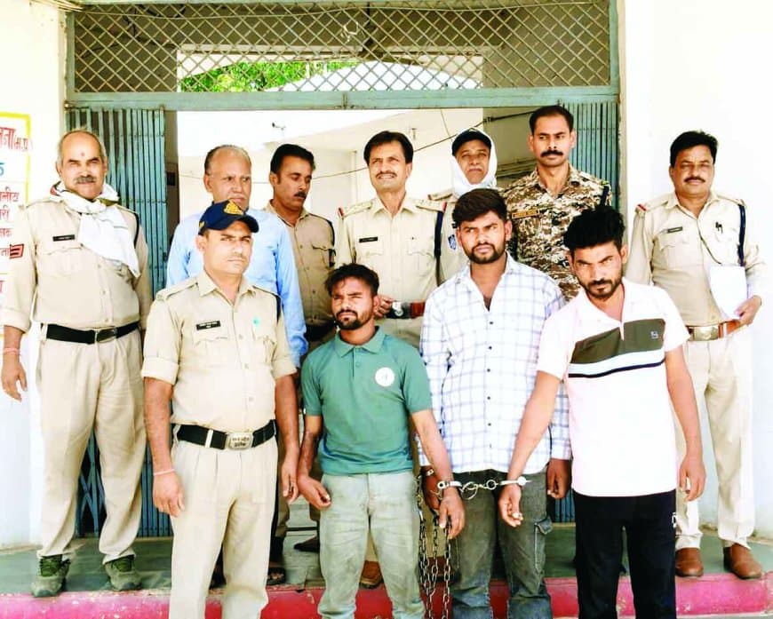 रनेही हत्याकांड में चार आरोपी गिरफ्तार, एक फरार, चाकू बरामद पुलिस जांच जारी
