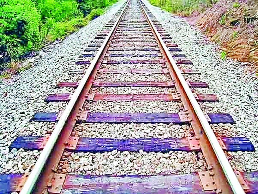 चुरहट तक ट्रेन ट्रायल जून में, रेलवे निर्माण कार्य ने पकड़ी तेज रफ्तार