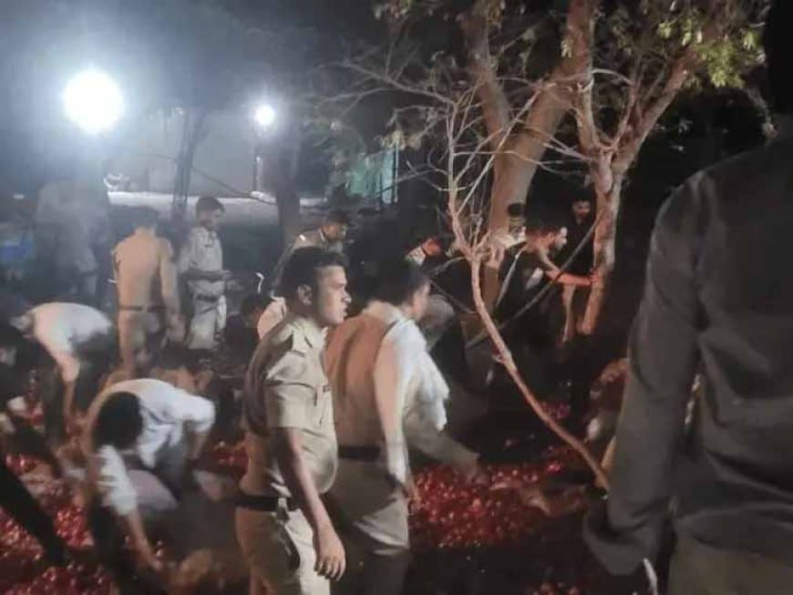 पीपलरावा पुलिस मौके पर पहुंची। स्थानीय लोगों की मदद से राहत कार्य शुरू किया गया।