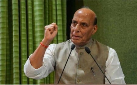 भारत: राजनाथ की दो टूक- सिंधु का पानी आतंकियों और मानवता के दुश्मनों के संरक्षकों तक नहीं पहुंचने देंगे 