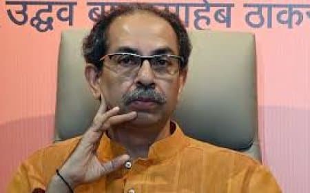 Shiv Sena UBT Crisis : उद्धव ठाकरे के सामने अस्तित्व का संकट, बागी सांसदों की जयपुर शिफ्टिंग