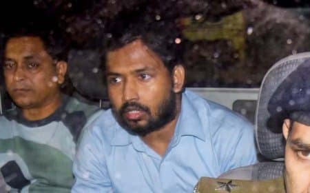 बिहार: फैसल खान उर्फ खान सर की गिरफ्तारी पर रोक बरकरार...  कोर्ट से एक बार फिर मिली राहत