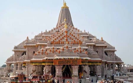 आस्था से खिलवाड़:  राम मंदिर में चंदा चोरी की पीएमओ पहुंची रिपोर्ट... दर्ज होगा केस ... सेवादारों पर गाज गिरेगी
