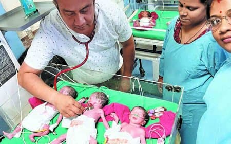 सात माह में तीन बेटियों का जन्म, नवजातों की हालत गंभीर बनी