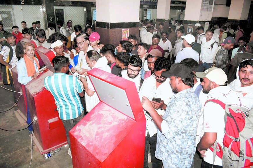 रेलवे ने रखे 18 फेसीलेटर, ड्यूटी पर पहुंच रहे केवल 6 कर्मचारी