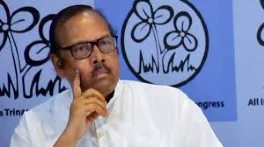 विधायकों के बाद अब TMC के 21 सांसदों ने की BJP प्रभारी के साथ गुप्त बैठक, सुखेंदु शेखर रे का इस्तीफा
