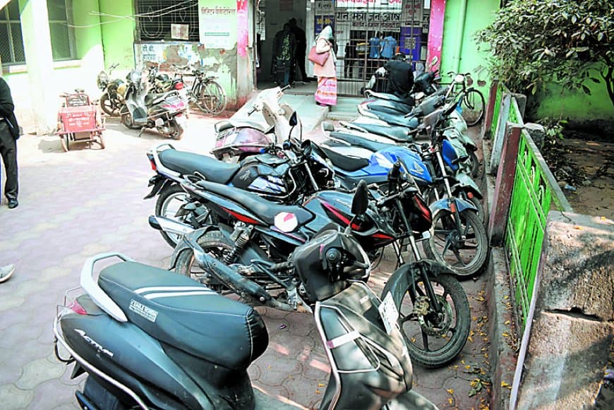 जिला अस्पताल पार्किंग टेंडर विवाद में जगह बनी अनुबंध अटकने की वजह