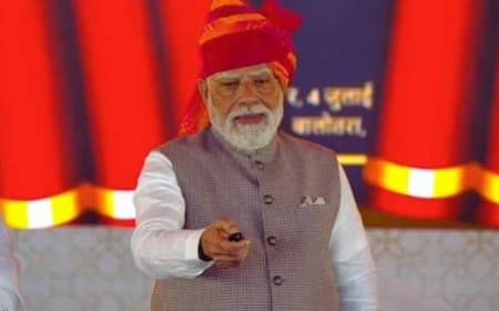 'उड़ान-2.0' योजना शुरू: पीएम बोले: ..  हस्तक्षेप न किया होता  तो घरेलू गैस की कीमतें 2 हजार तक पहुँच जाती