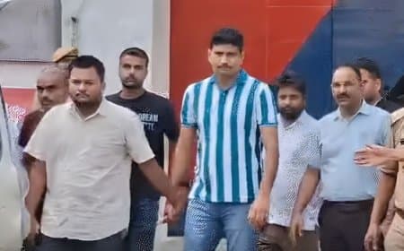 अयोध्या राम मंदिर दान घोटाला: पुलिस को मिली फर्जी रसीद बुक, SIT ने आयोजनों के खर्च की जांच शुरू की
