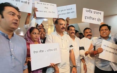 MP मानसून सत्र का तीसरा दिन : तीखा आगाज और काली पट्टी बांधकर पहुंचे विधायक