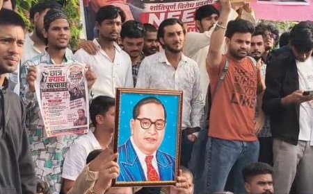 MP Student Protest: कई शहरों में छात्र सड़को पर, कर रहे उग्र   प्रदर्शन, प्रधान के इस्तीफे की मांग तेह
