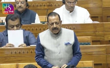 लोकसभा में एंटी पेपर लीक बिल हंगामे के बीच ध्वनिमत से  मंजूर,  जितेद्र सिंह ने हर सवाल का दिया जवाब