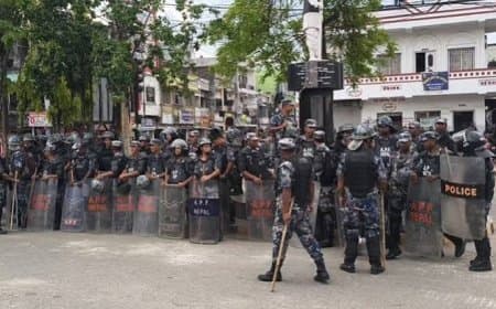 नेपाल में सांप्रदायिक हिंसा फैली: सुनसरी और मधेश में कर्फ्यू, सेना तैनात, 3 की मौत