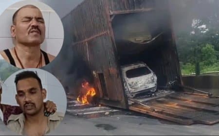 एमपी में एनएच-44 पर हादसा: चलते कंटेनर में आग से सात नई सीएनजी कारें जलकर राख, जाम में पलटा पुलिस वाहन