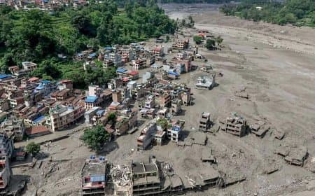नेपाल त्रासदी: मृतकों की संख्या पहुंच पांच सौ के करीब... सैकड़ों भारतीयों समेत हजारों लोग अभी भी लापता