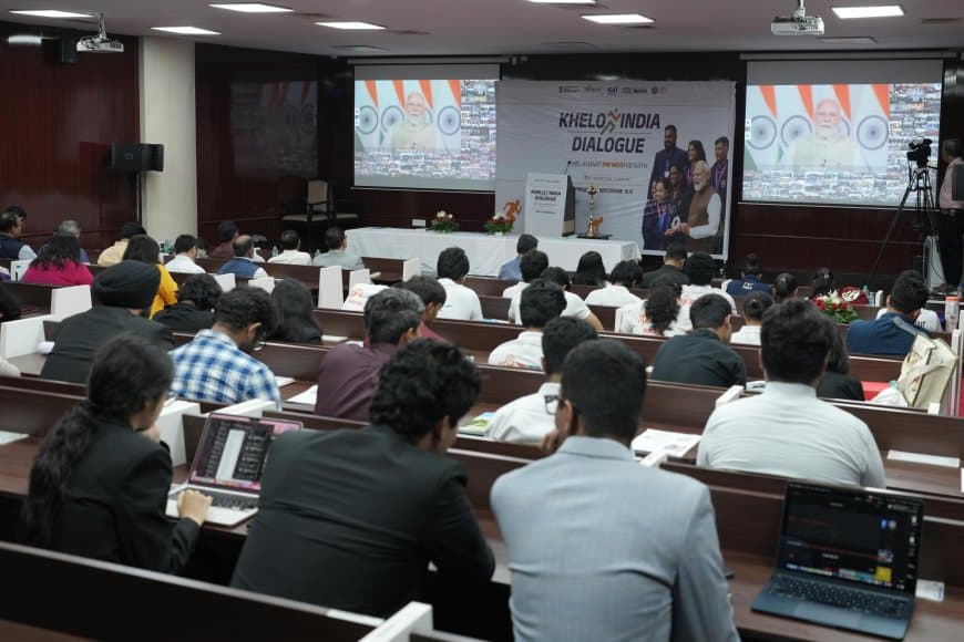 खेल की बात पीएम के साथ: भोपाल में खेलो इंडिया डायलॉग और युवाओं का संकल्प