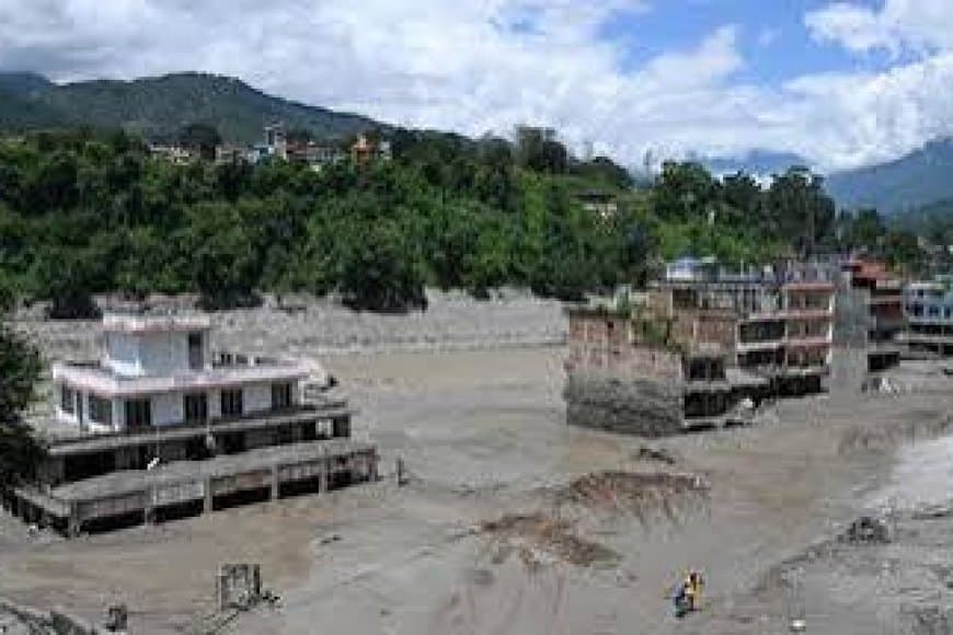 नेपाल-तिब्बत सीमा पर झील फटने से तबाही, भोटेकोशी और नारायणी नदी के पास हाई अलर्ट जारी