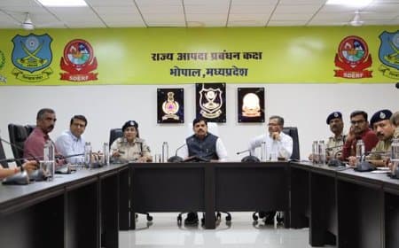 मध्यप्रदेश में बाढ़ और अतिवृष्टि: सीएम डॉ. यादव ने दिए निर्देश, मानसून सक्रिय रहने तक रहें सावधान