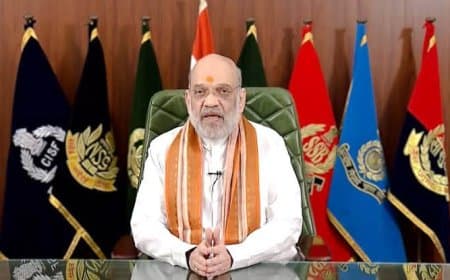 हिंदी दिवस पर गृहमंत्री शाह ने कहा- दुनिया की जितनी चाहें भाषाएं सीखें, लेकिन अपनी मातृभाषा को कभी न छोड़ें