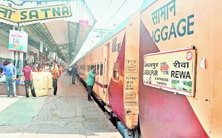 त्योहारी भीड़ में यात्रियों को राहत, सतना होकर चलेंगी दो स्पेशल ट्रेनें, शटल में एलएचबी कोच