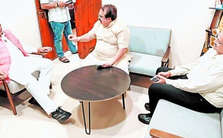 रीवा-आनंद विहार ट्रेन कैमा शिफ्ट करने की कवायद पर फिलहाल विराम, सतना जंक्शन से चलेगी ट्रेन