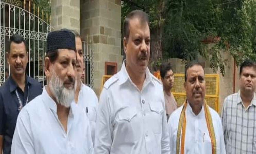 नेता प्रतिपक्ष ने कहा- मंत्री ने सेना और महिला का अपमान किया...शाह कानून से ऊपर नहीं,  केस चलाने की दें अनुमति