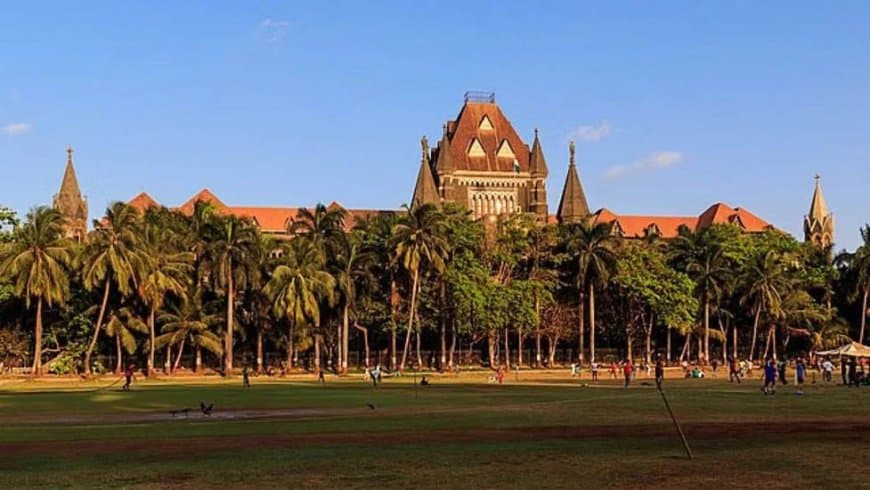 बॉम्बे हाईकोर्ट ने कहा- भारत भले चांद पर पहुंचा, समाज में आज भी जाति व्यवस्था की बुराई, सरकार दे मुआवजा