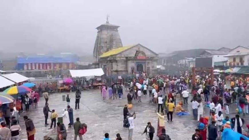 मानसून का कहर: केदारनाथ मार्ग पर भूस्खलन से एक की मौत, 1000 लोग फंसे,  बिहार में बाढ़...भोपाल में झमाझम
