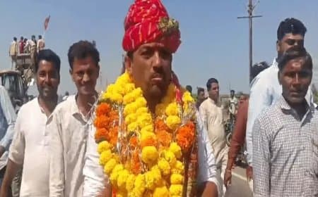 मध्यप्रदेश निकाय चुनाव: सुसनेर नगर परिषद अध्यक्ष पद पर भाजपा का कब्जा, समर्थकों ने जेसीबी से बरसाए फूल 